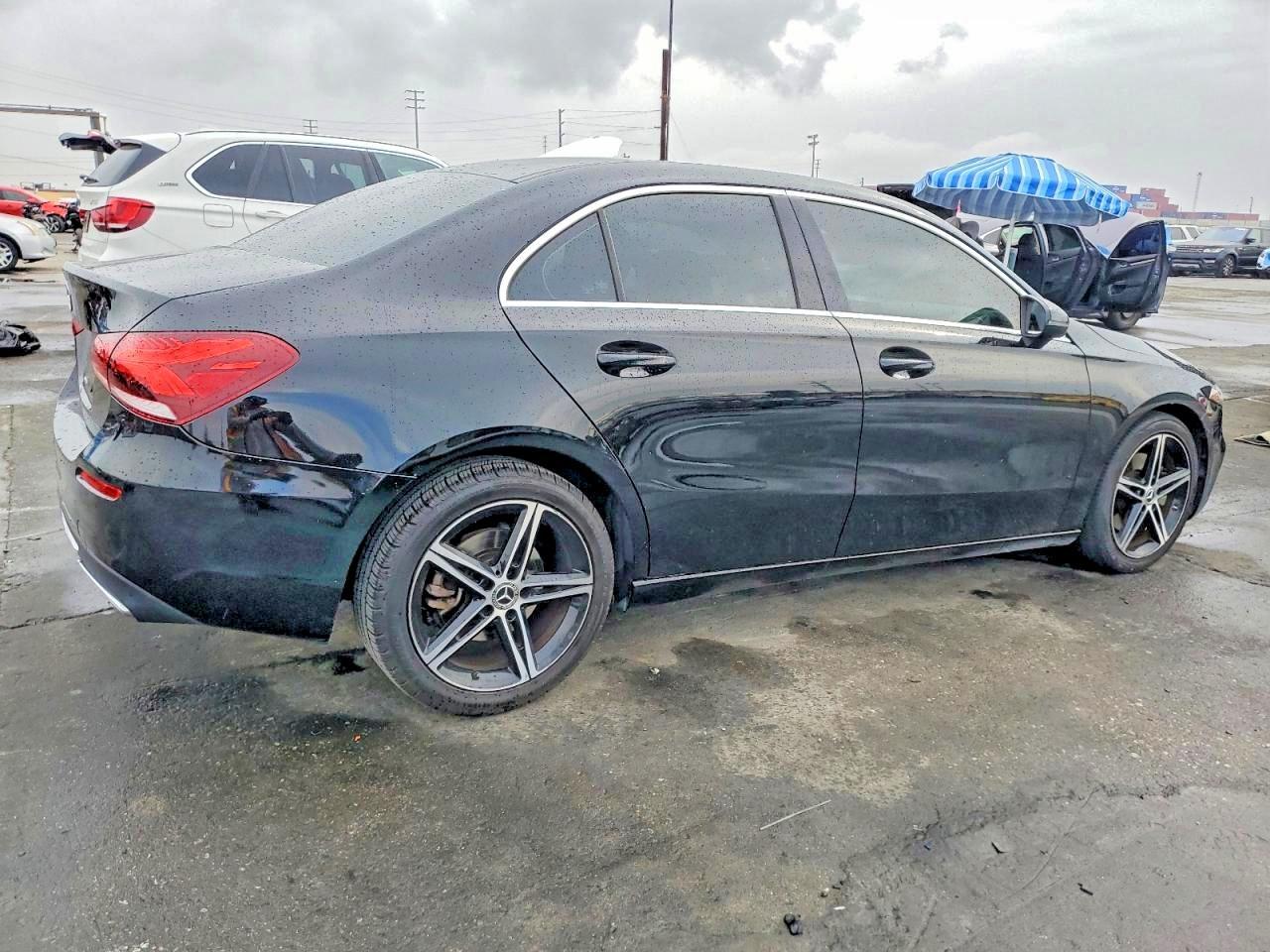 2019 Mercedes-Benz A 220 - Image 3
