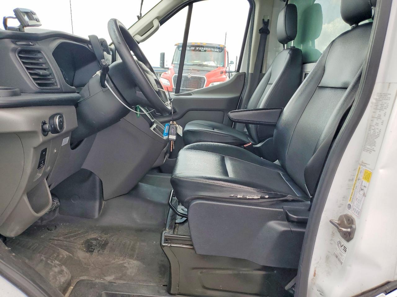 2021 Ford Transit Delivery Truck - Image 7