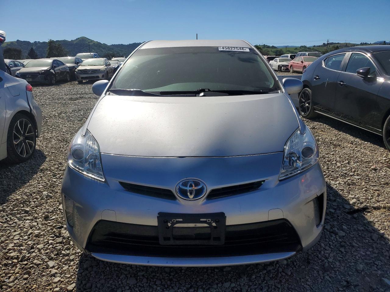 2015 Toyota Prius Two - Image 5