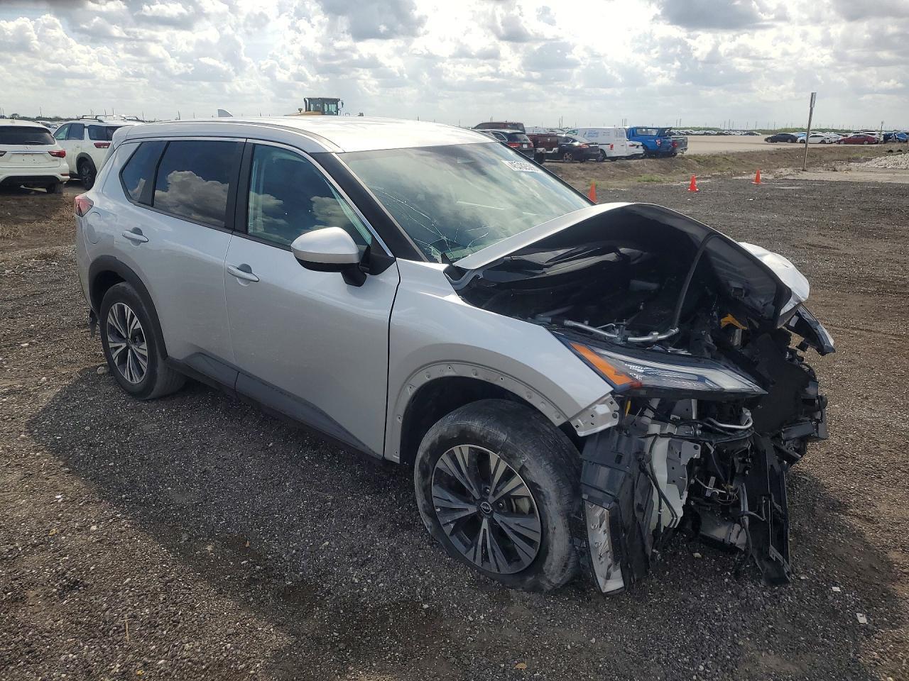 2023 Nissan Rogue Sv - Фото 4