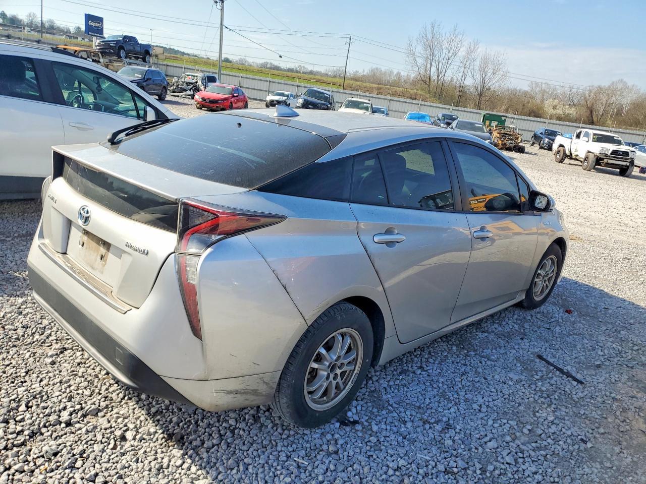 2016 Toyota Prius Two - Image 3