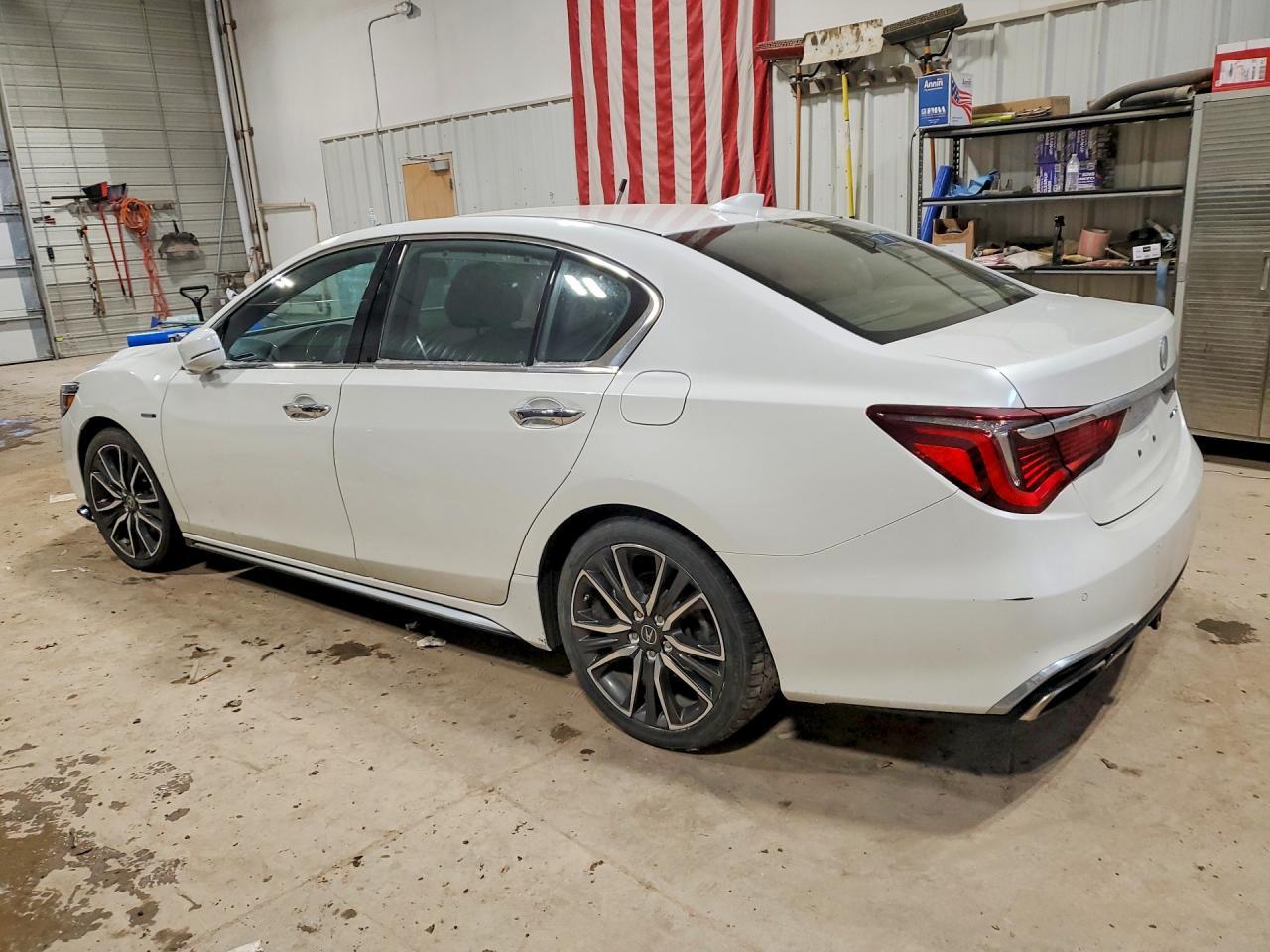 2018 Acura Rlx - Фото 2