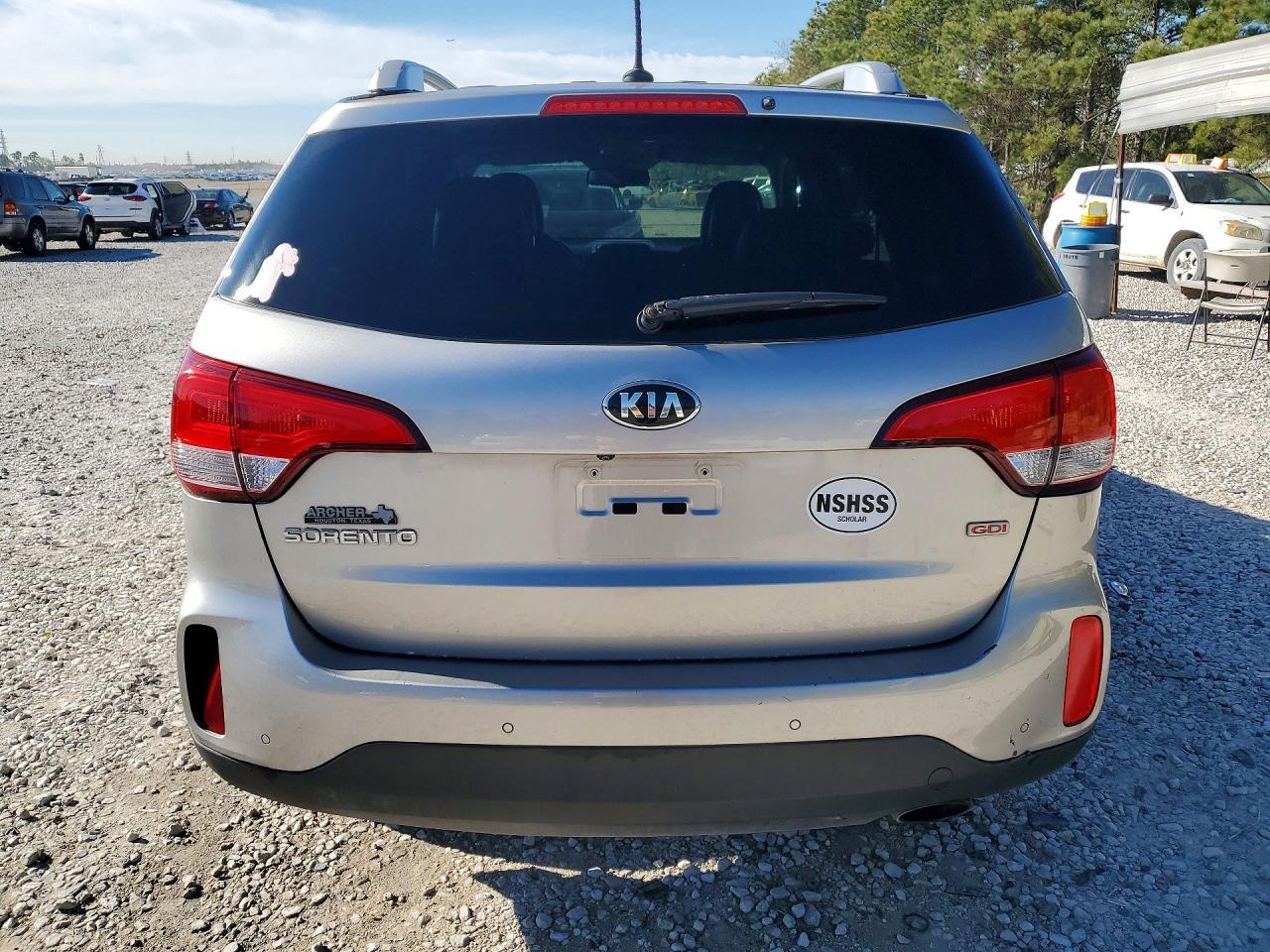 2015 Kia Sorento Lx - Фото 6