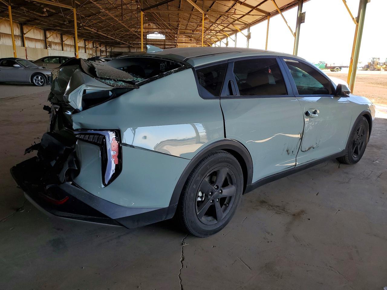 2025 Kia K4 Ex - Image 3