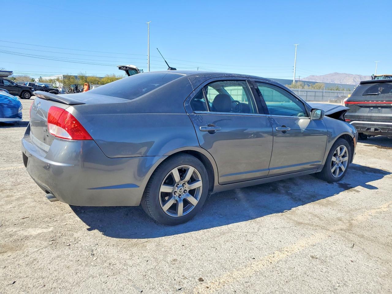 2010 Merc Milan Premier - Фото 3