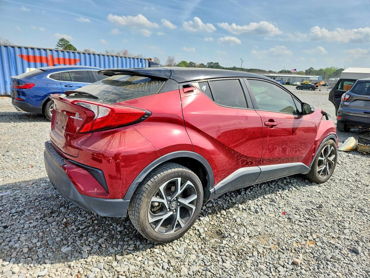 2019 Toyota C-Hr Xle - Image 3