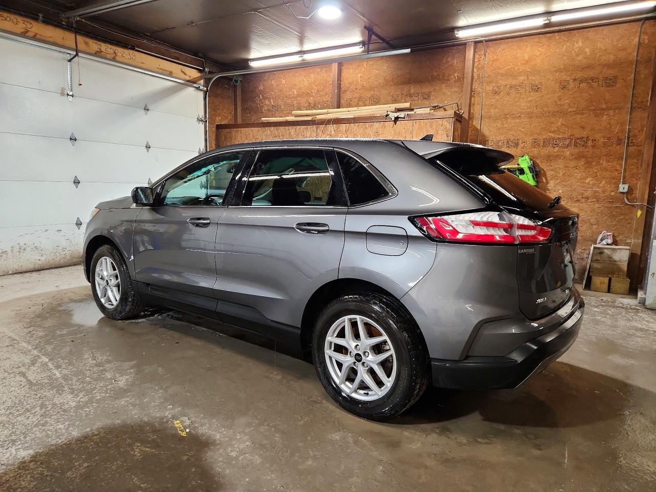 2023 Ford Edge Sel - Image 2
