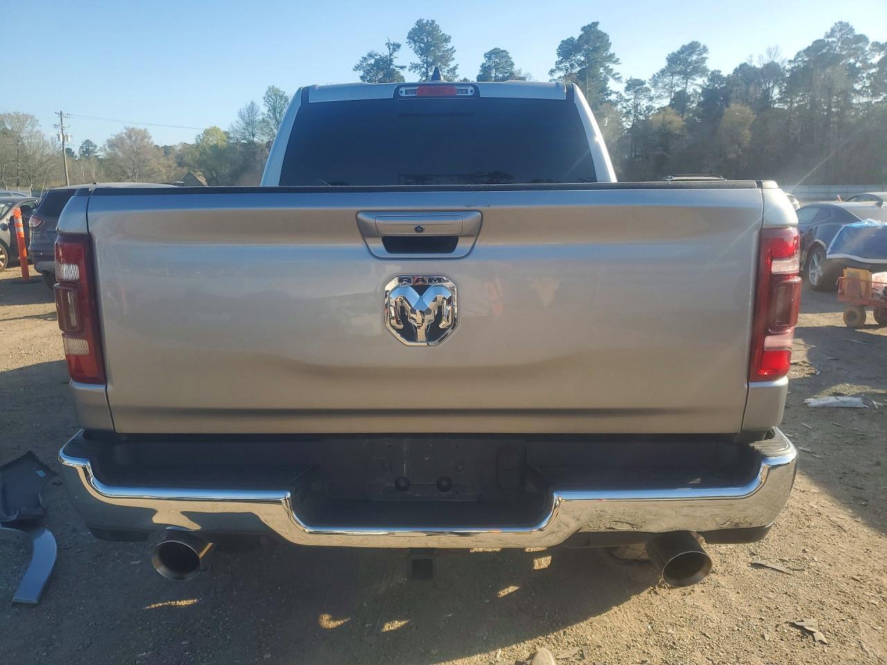 2021 Ram 1500 Laramie - Фото 6