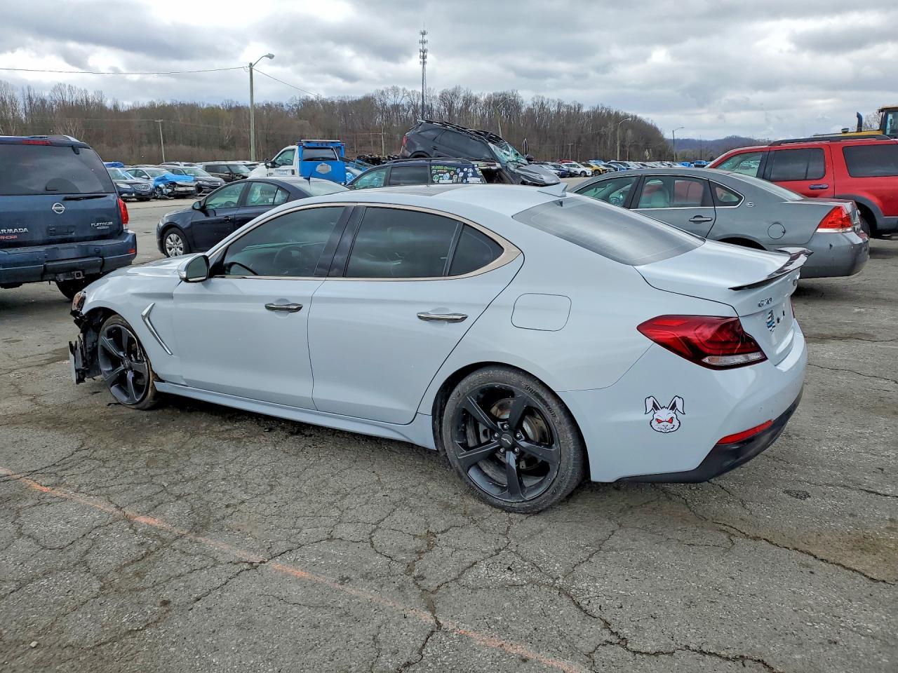 2019 Genesis G70 2.0T Advanced - Фото 2