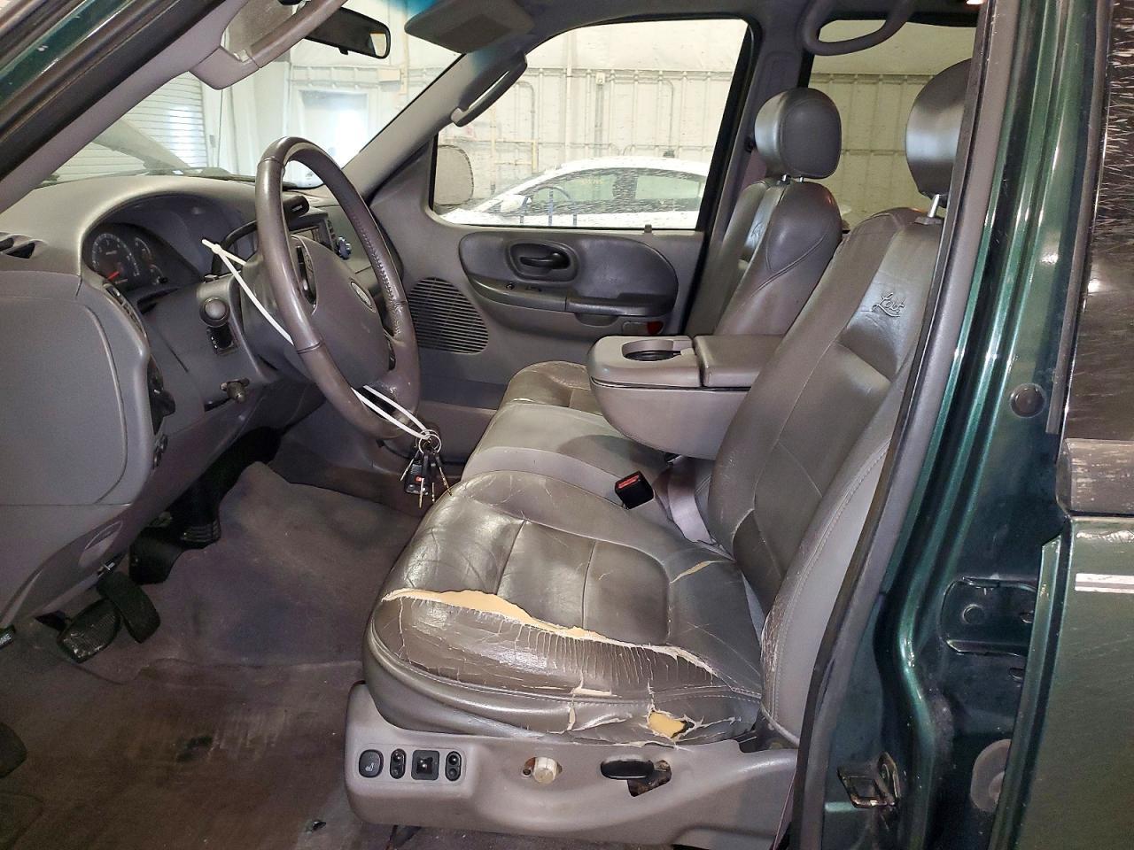 2002 Ford F150 Supercrew - Image 7