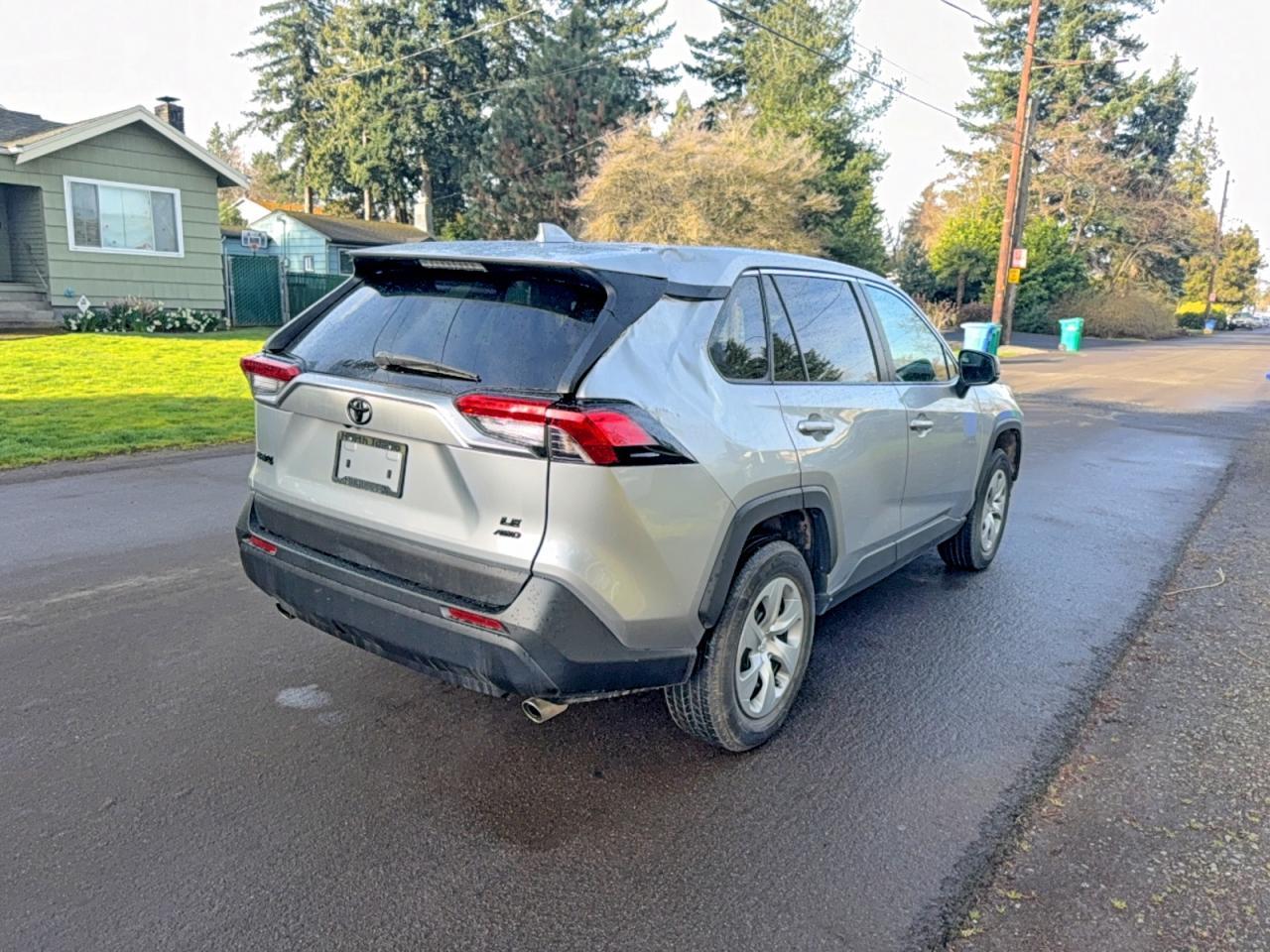 2022 Toyota Rav4 Le - Фото 4