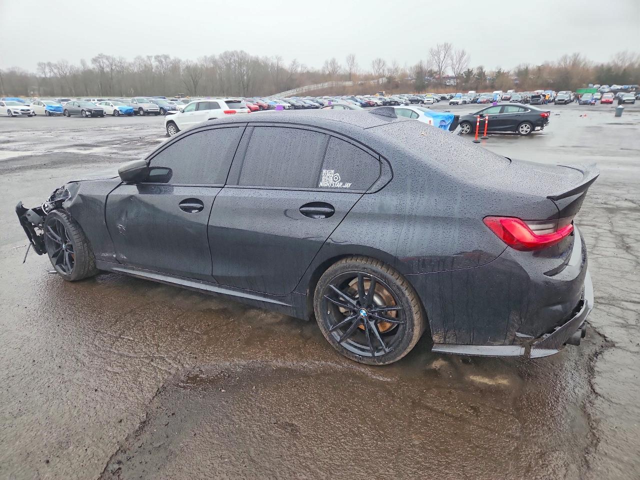 2022 BMW 320Xi - Фото 2