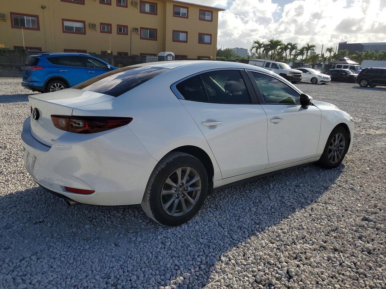 2024 Mazda 3 - Image 3