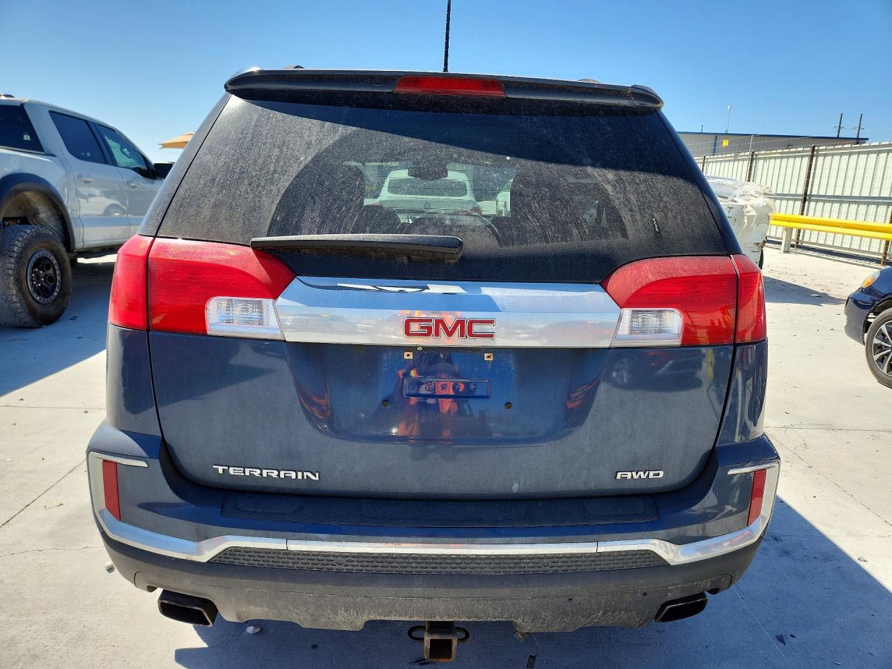2016 GMC Terrain - Фото 6