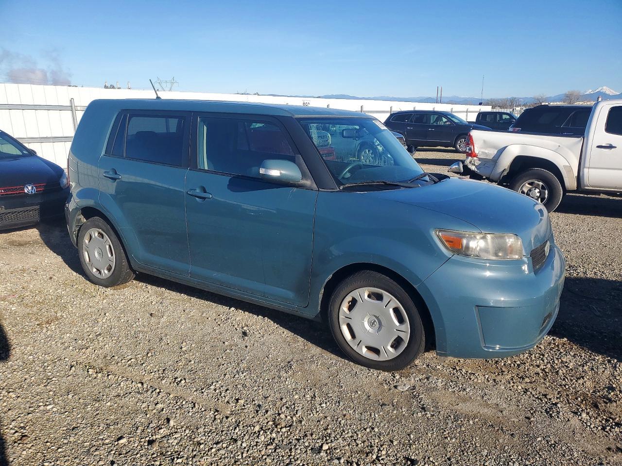 2009 Scion Xb Base - Фото 4