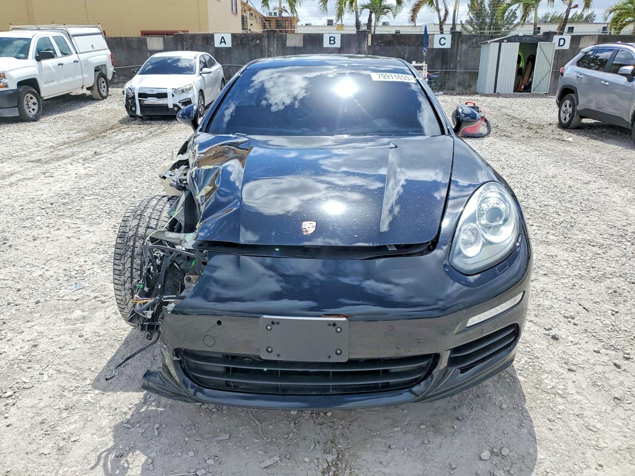 2016 Porsche Panamera 2 - Фото 5