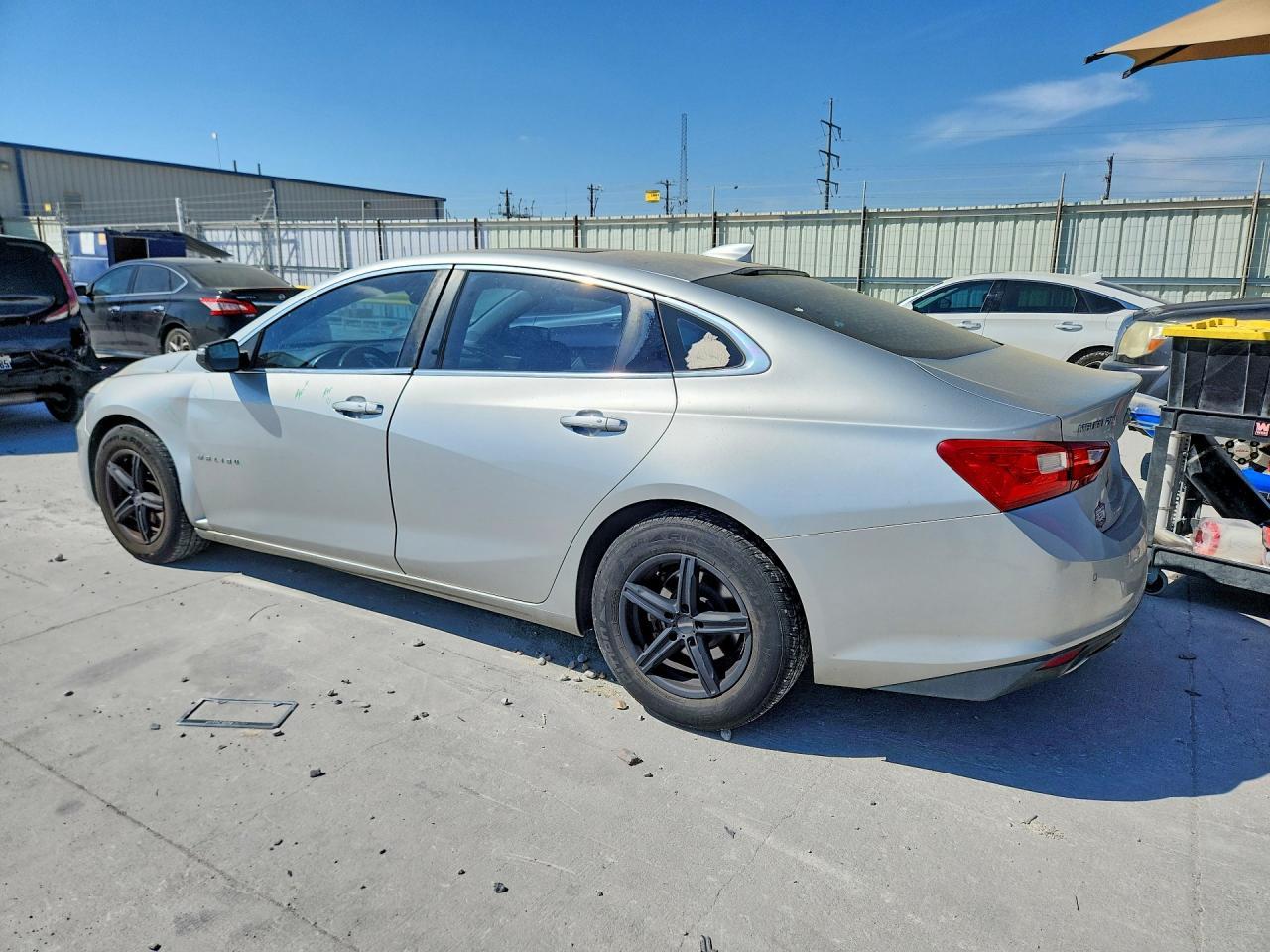 2016 Chevrolet Malibu Premier - Image 2