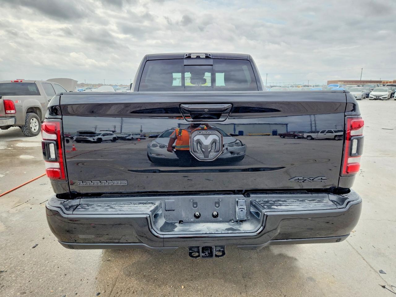 2024 Ram 2500 Laramie - Фото 6