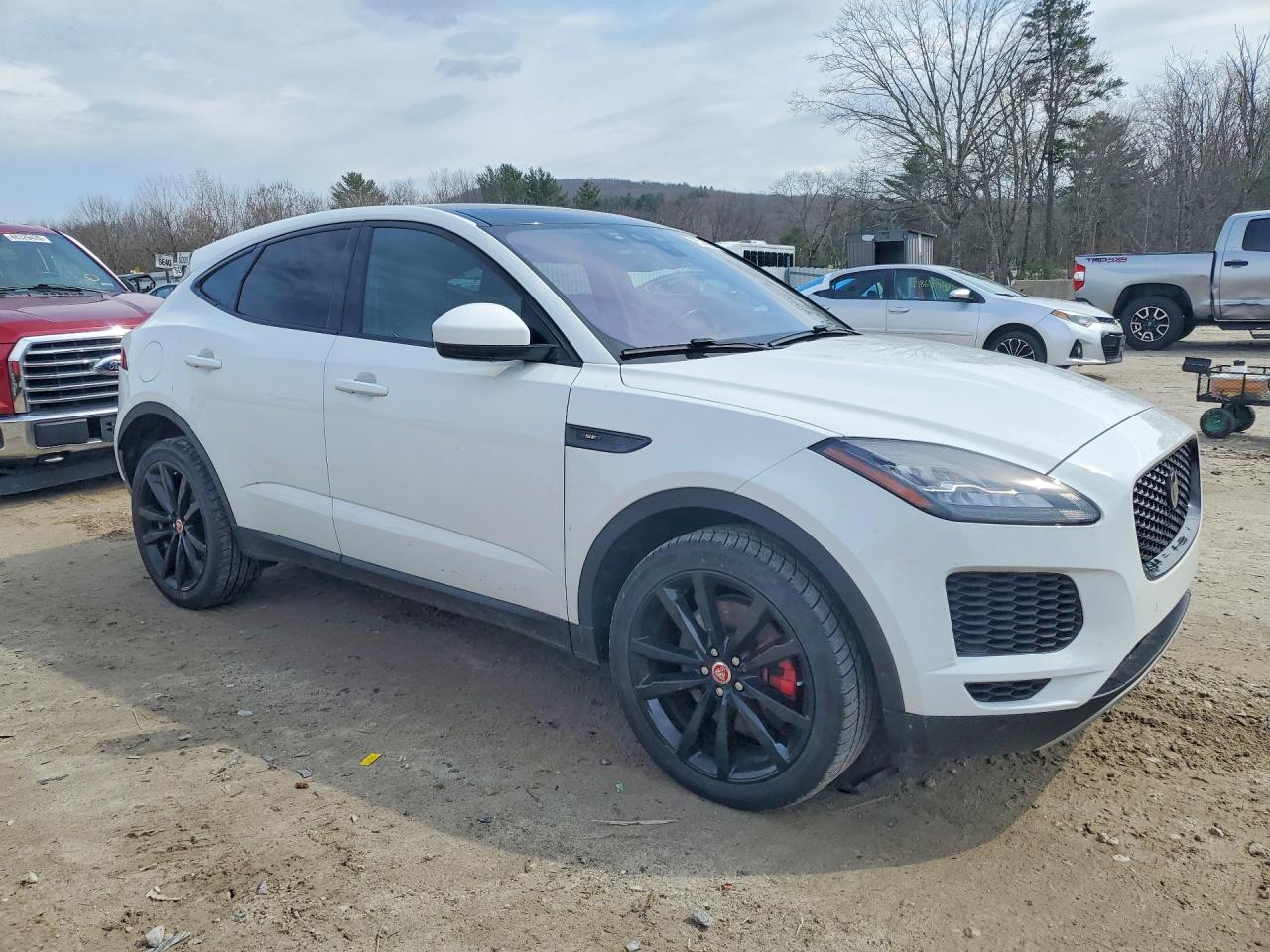 2019 Jaguar E-Pace Se - Фото 4
