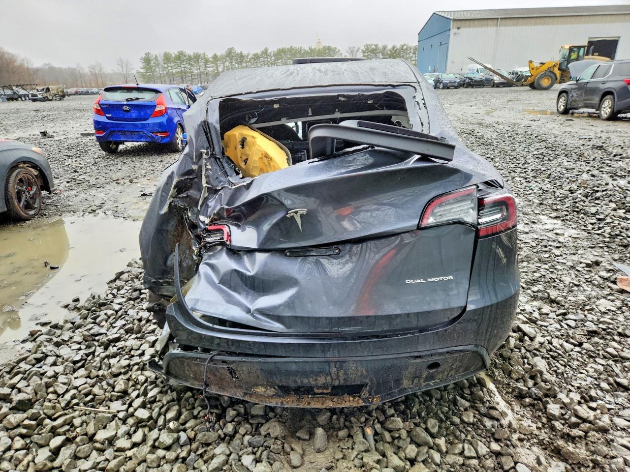 2020 Tesla Model Y - Фото 6