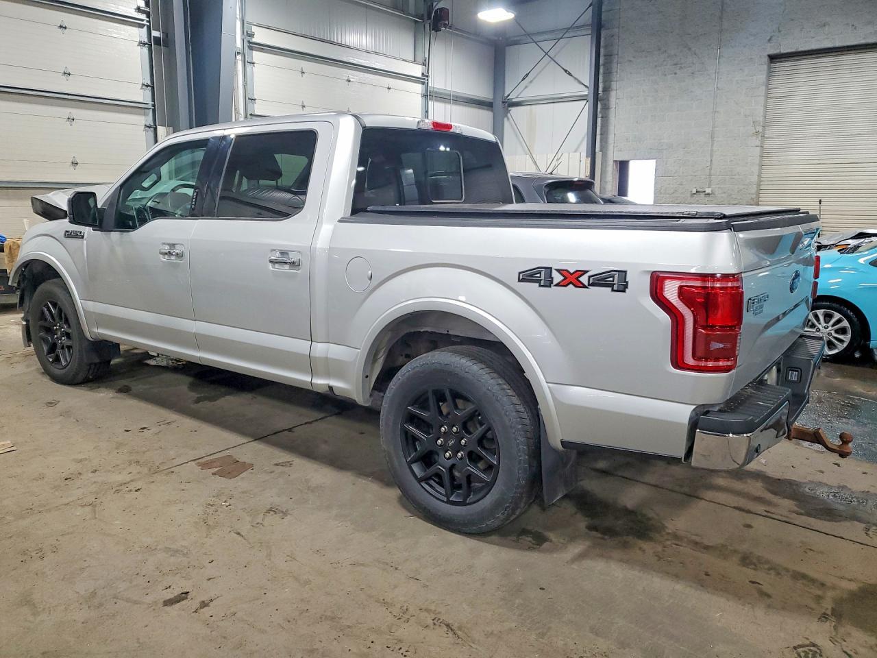 2017 Ford F150 Supercrew - Фото 2