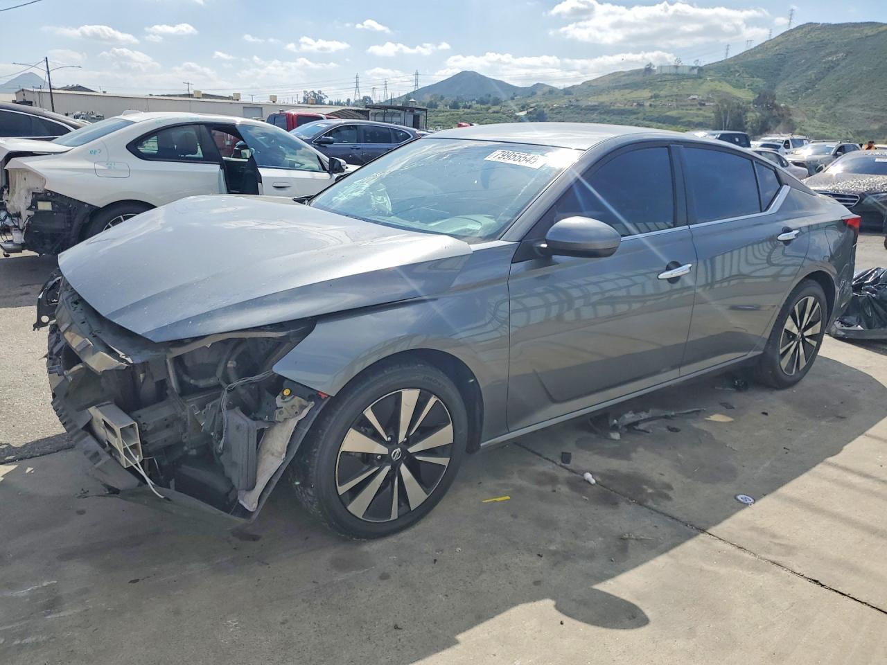 2021 Nissan Altima 2.5 Sv