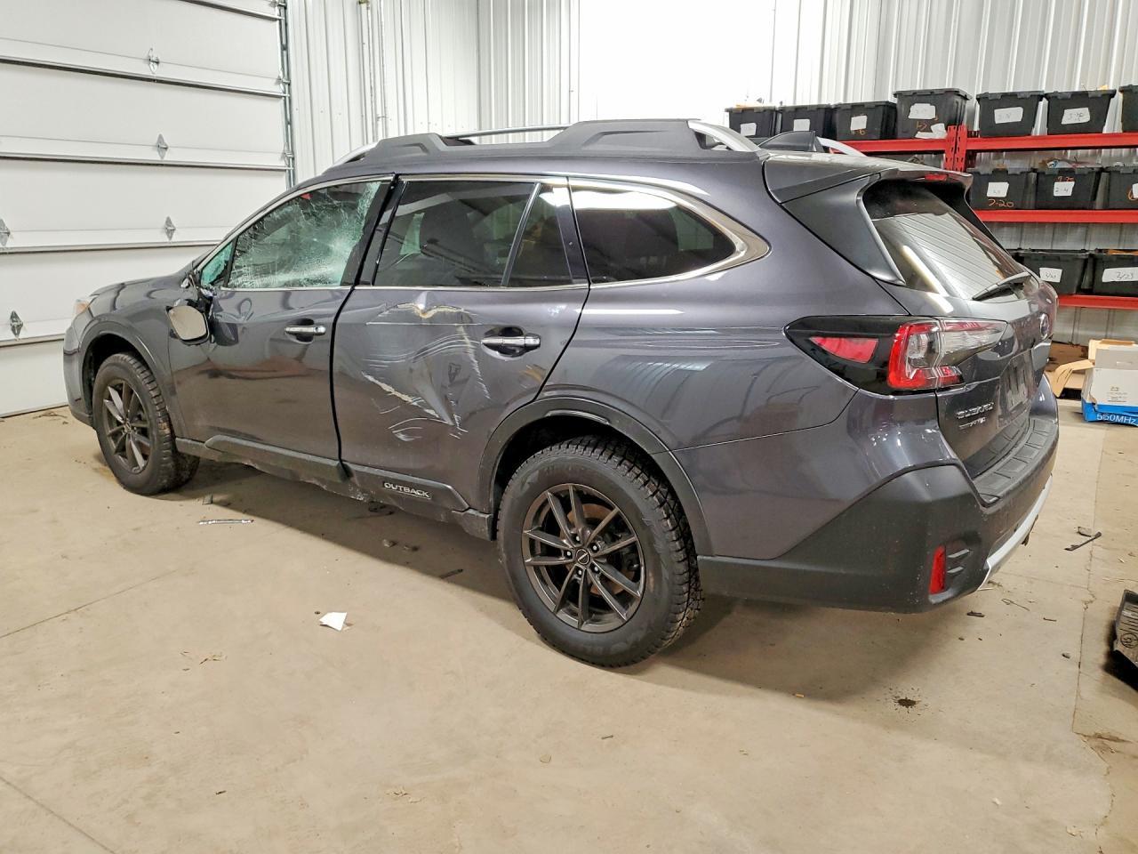 2022 Subaru Outback Touring - Фото 2