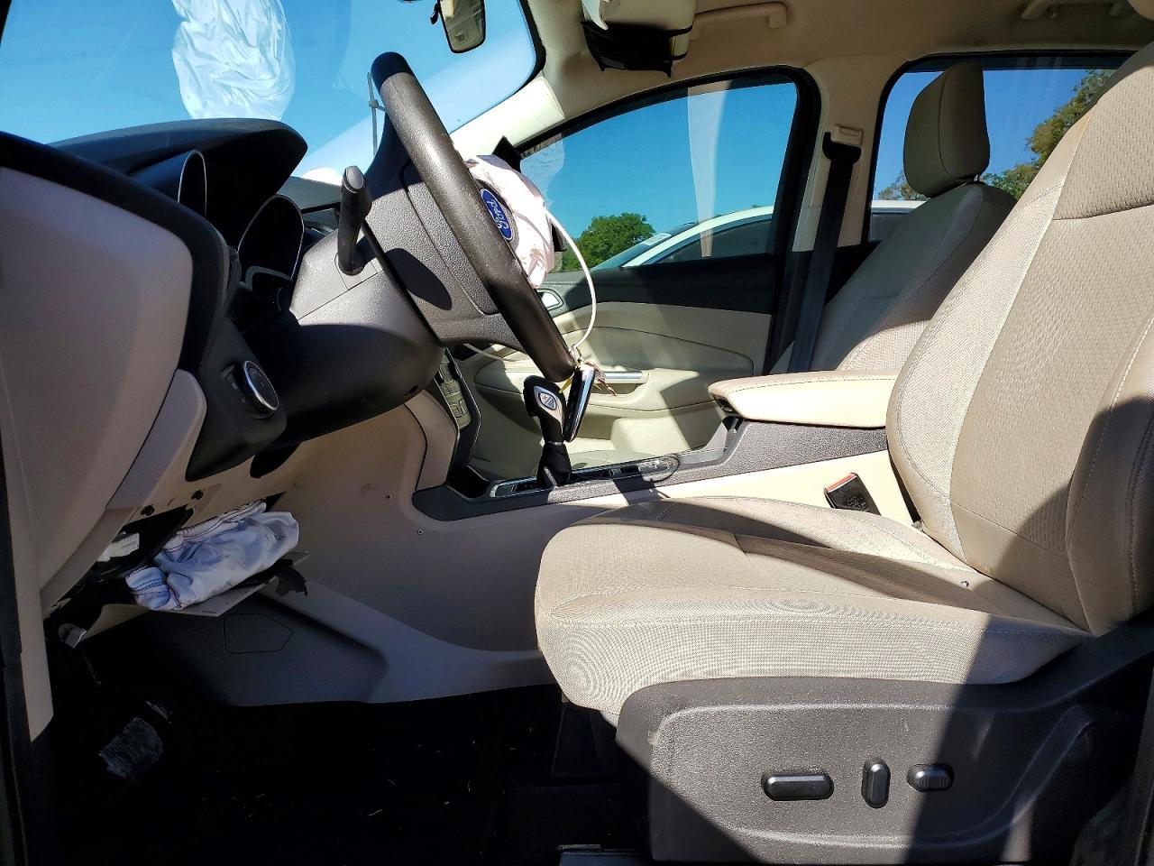 2019 Ford Escape Se - Фото 7