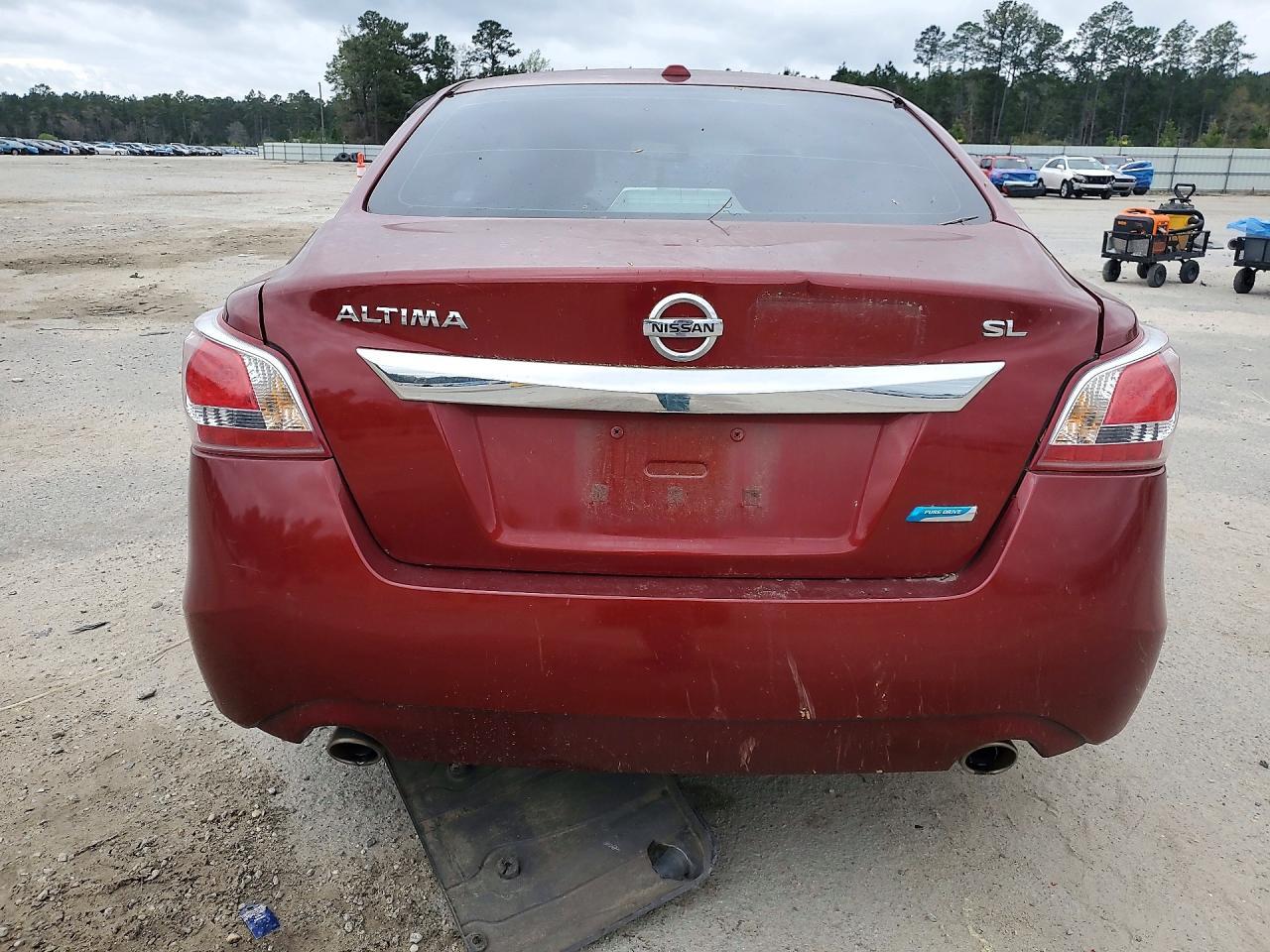 2013 Nissan Altima 2.5 - Фото 6