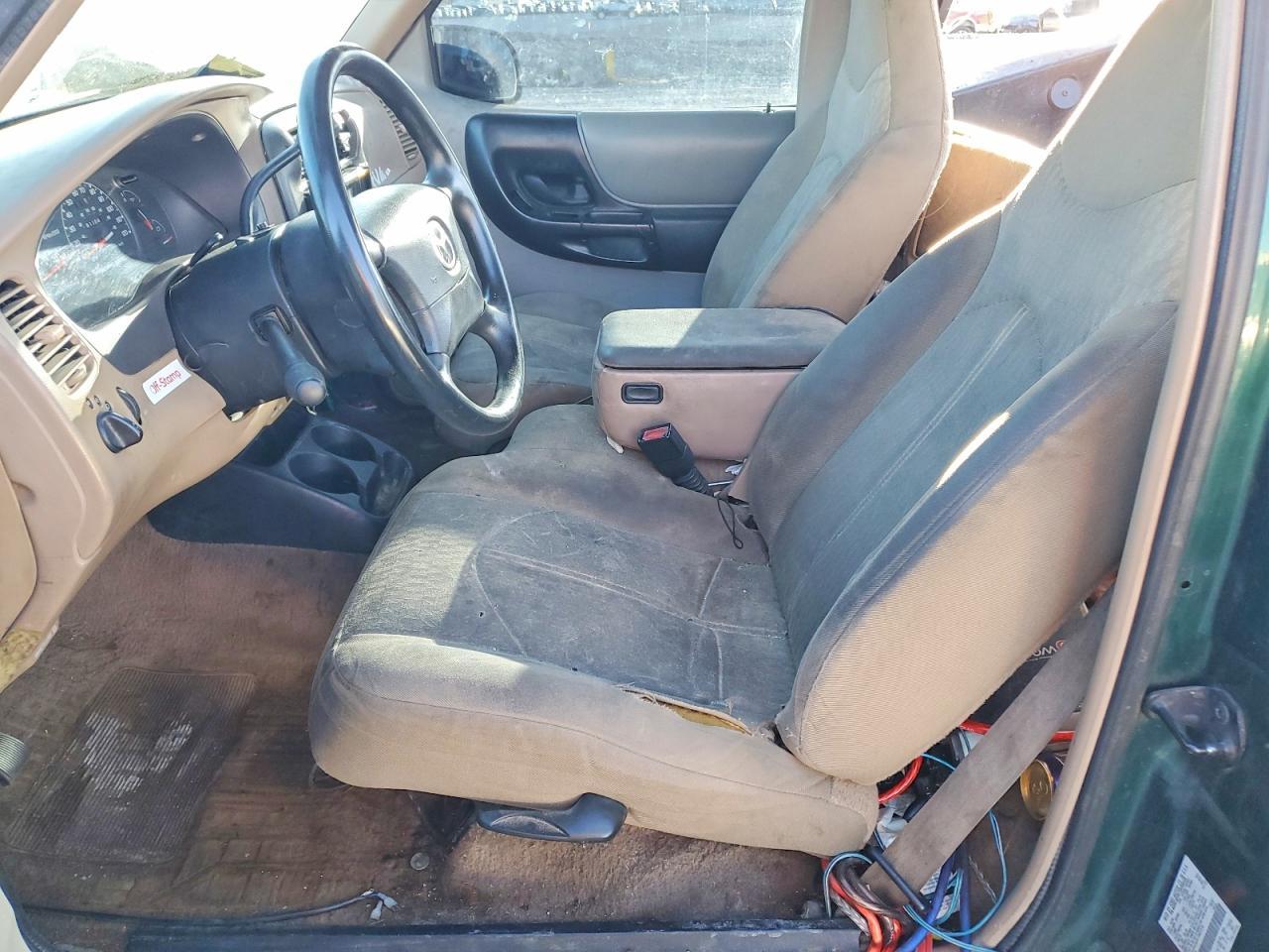 2001 Mazda B3000 - Фото 7