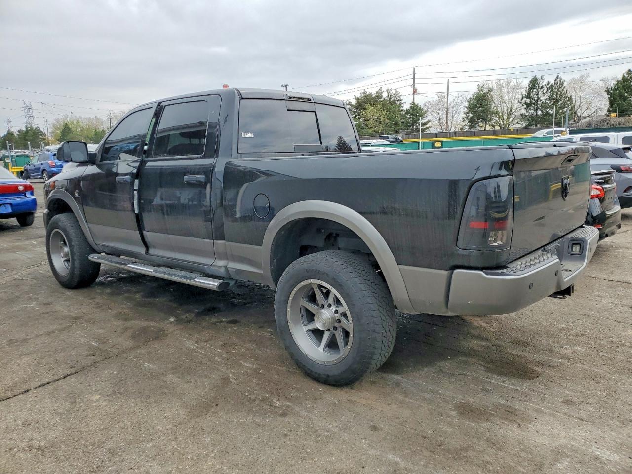 2010 Dodge Ram 2500 - Image 2