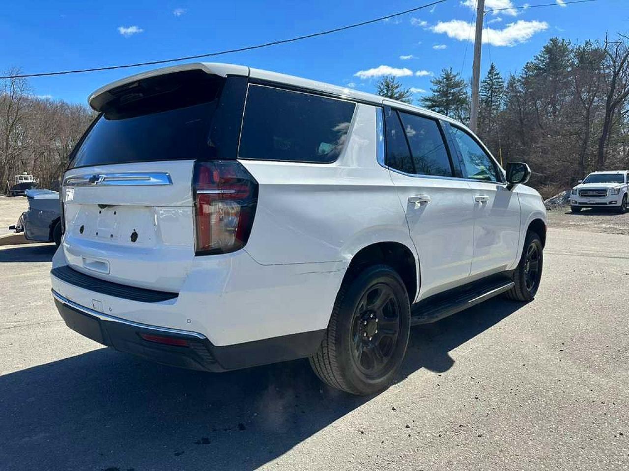 2023 Chevrolet Tahoe C1500 - Image 3