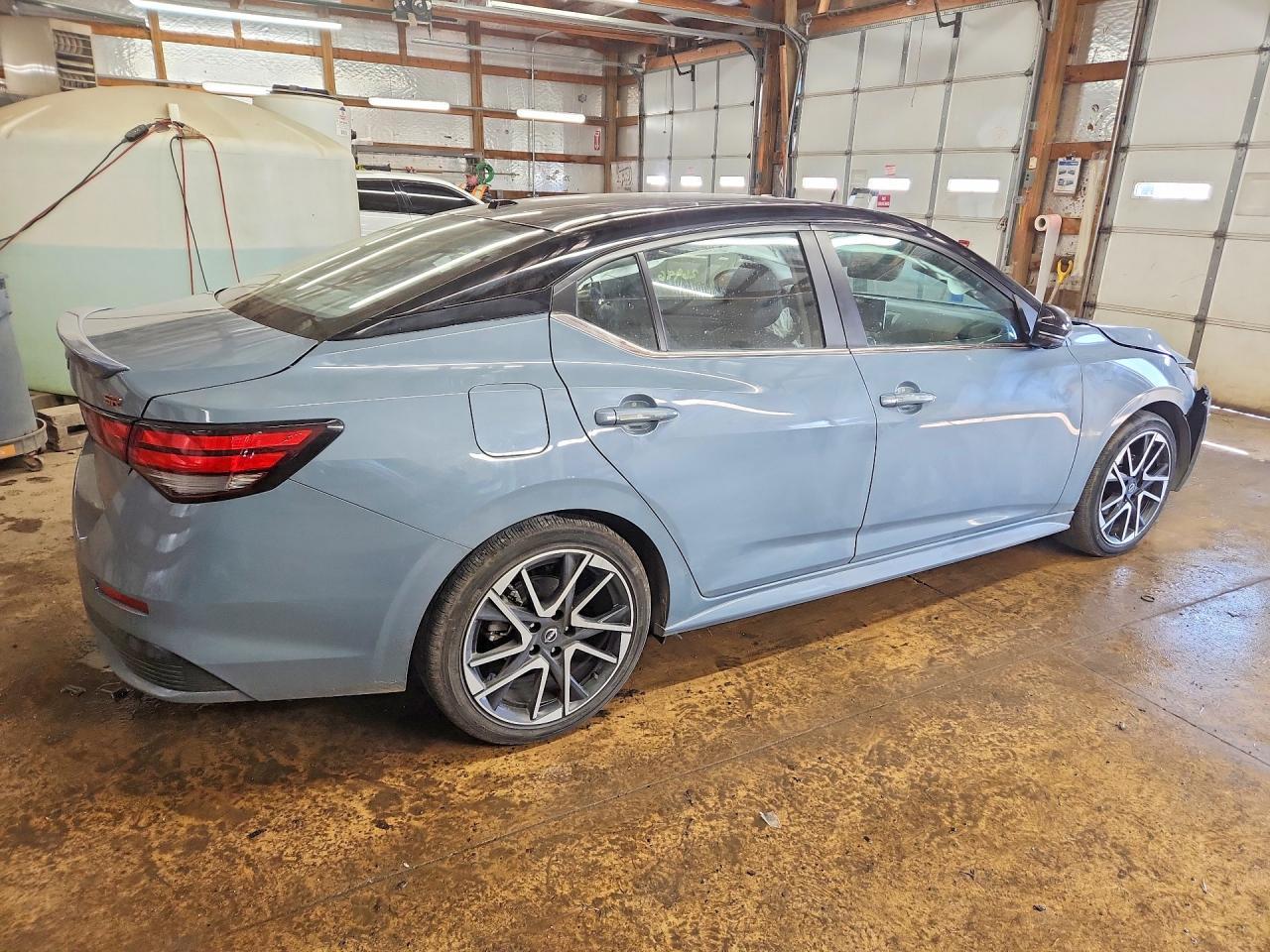 2025 Nissan Sentra Sr - Фото 3