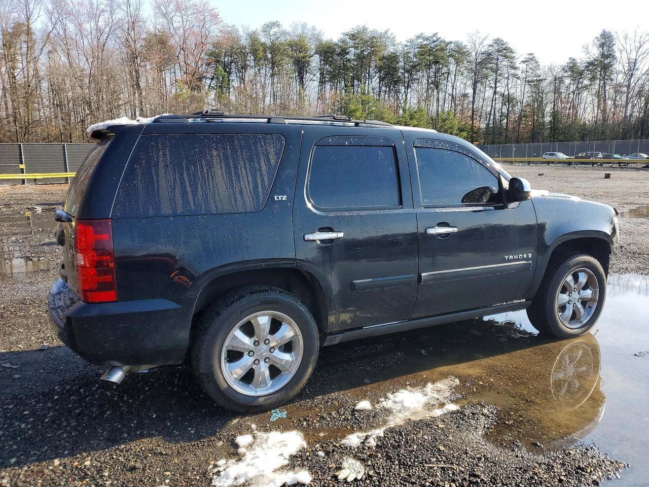 2008 Chevrolet Tahoe K1500 - Image 3
