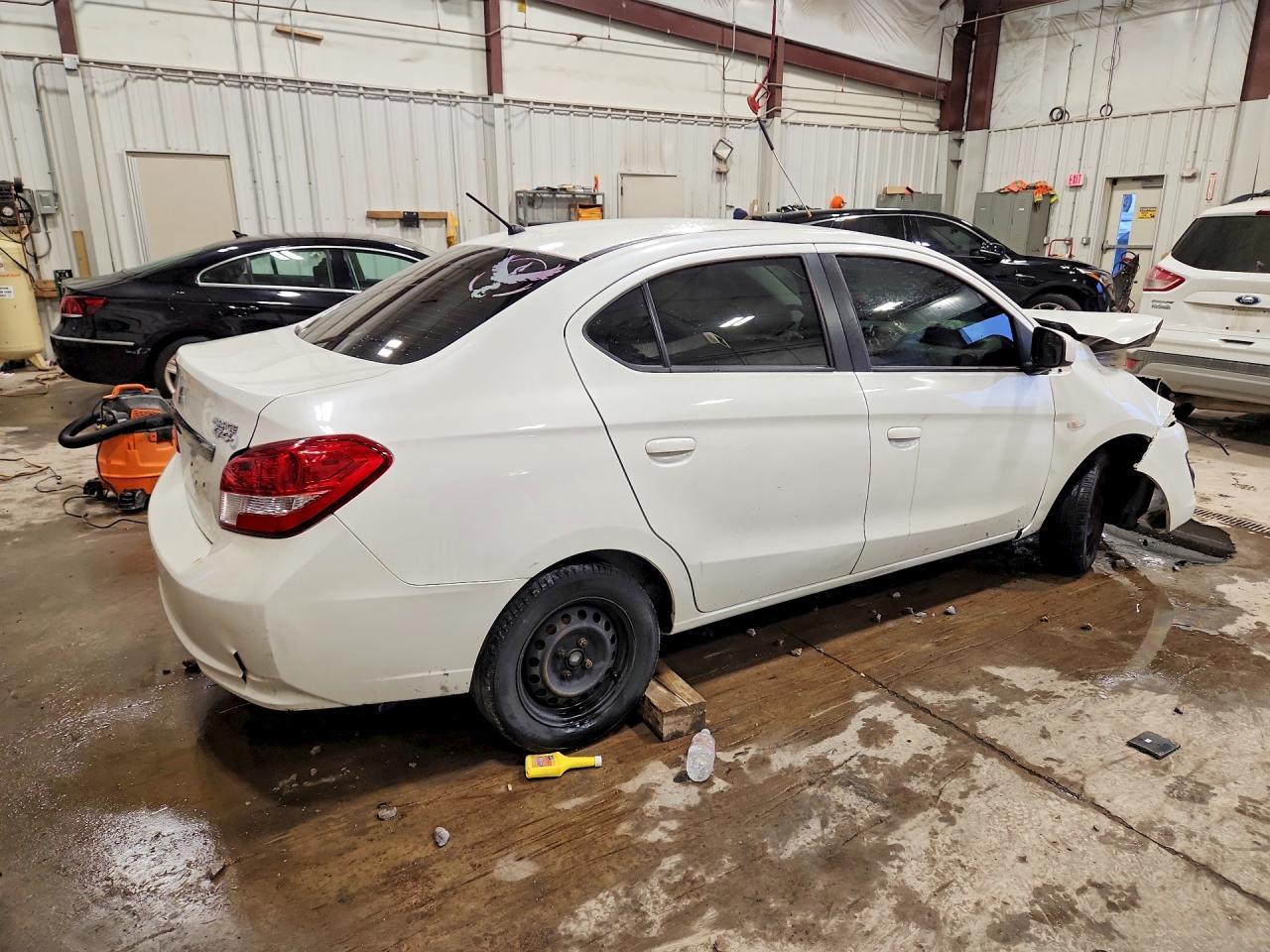 2018 Mitsubishi Mirage G4 Es - Image 3