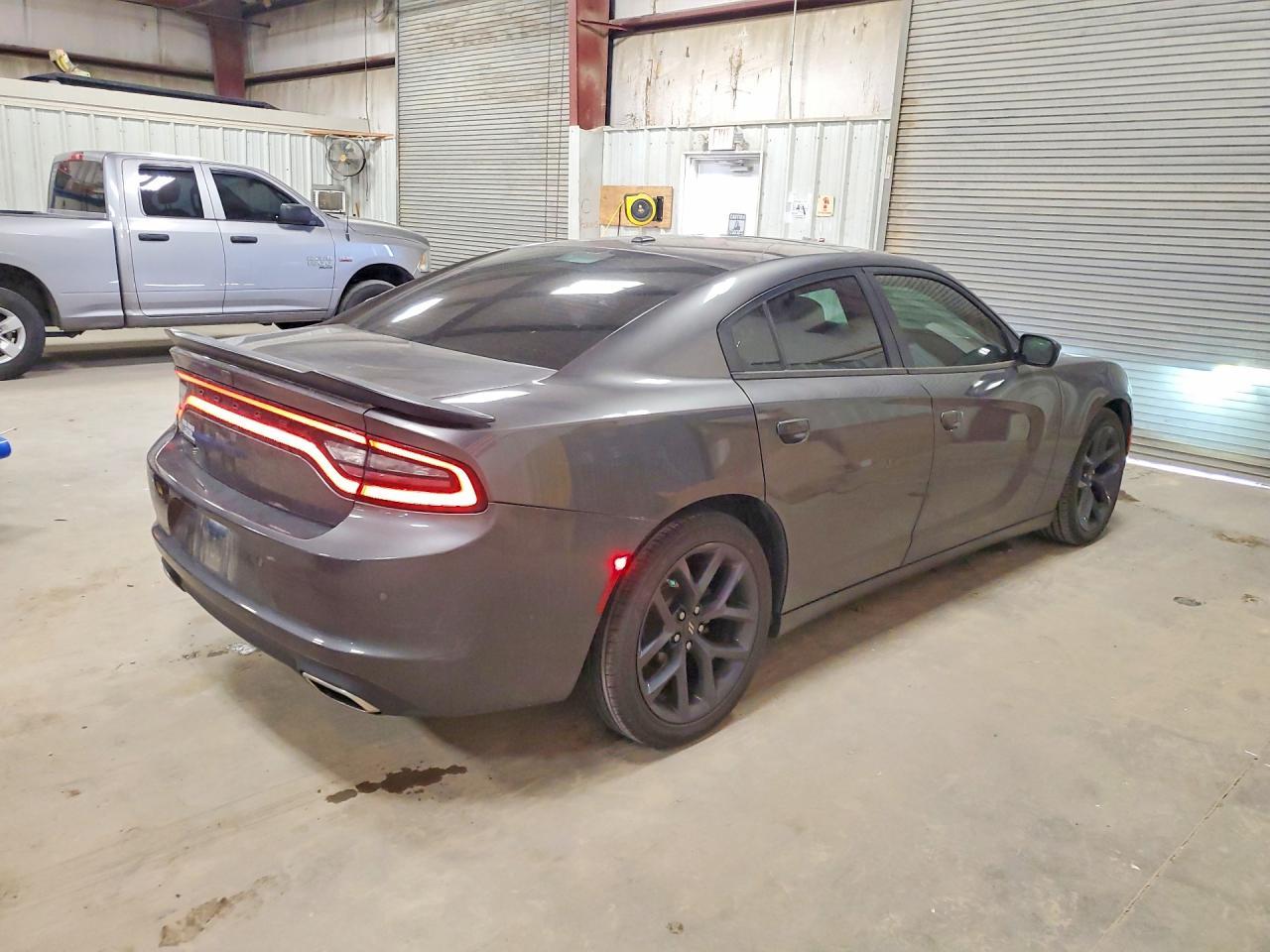 2021 Dodge Charger Sxt - Фото 3