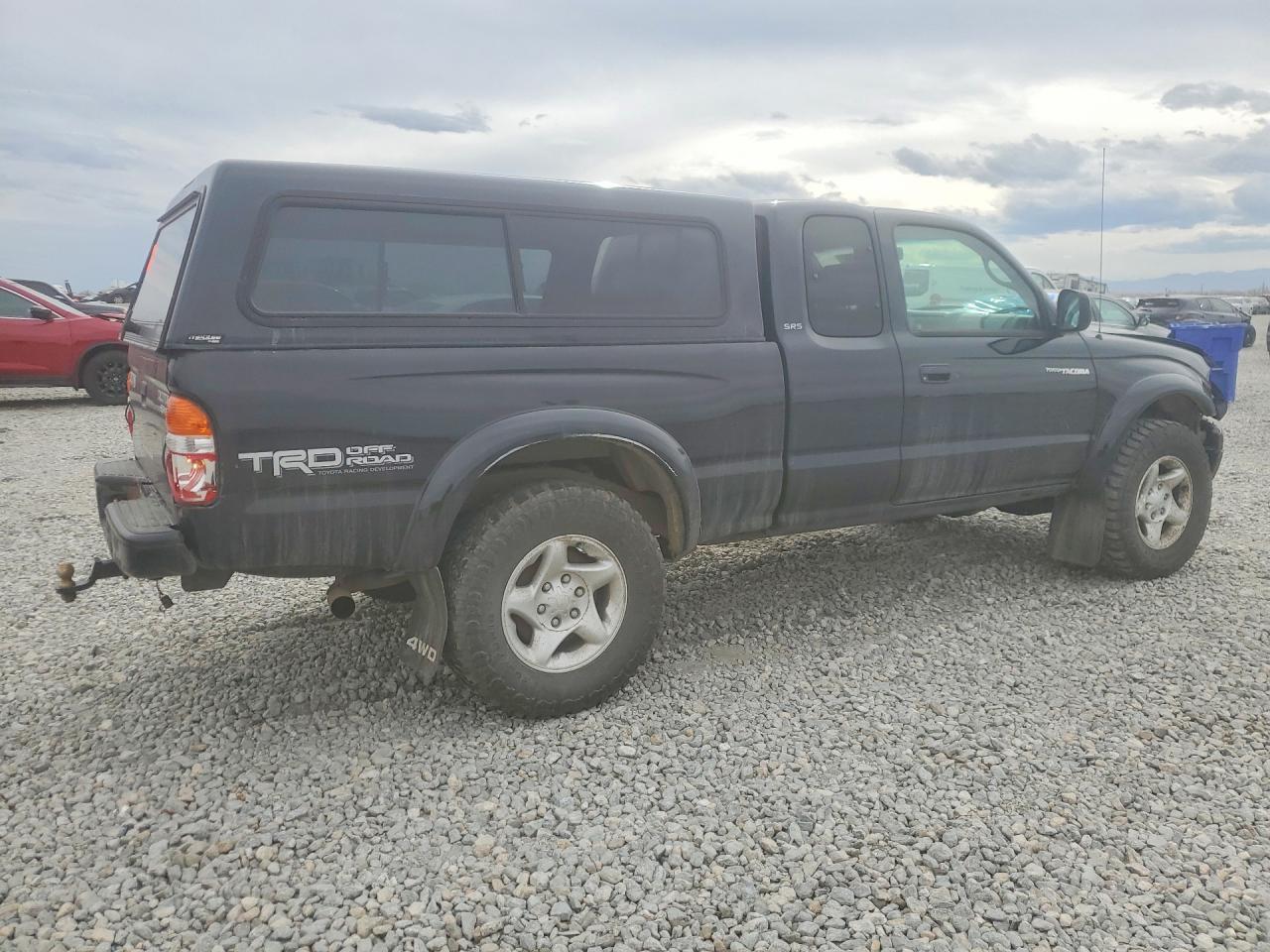 2004 Toyota Tacoma V6 - Image 3