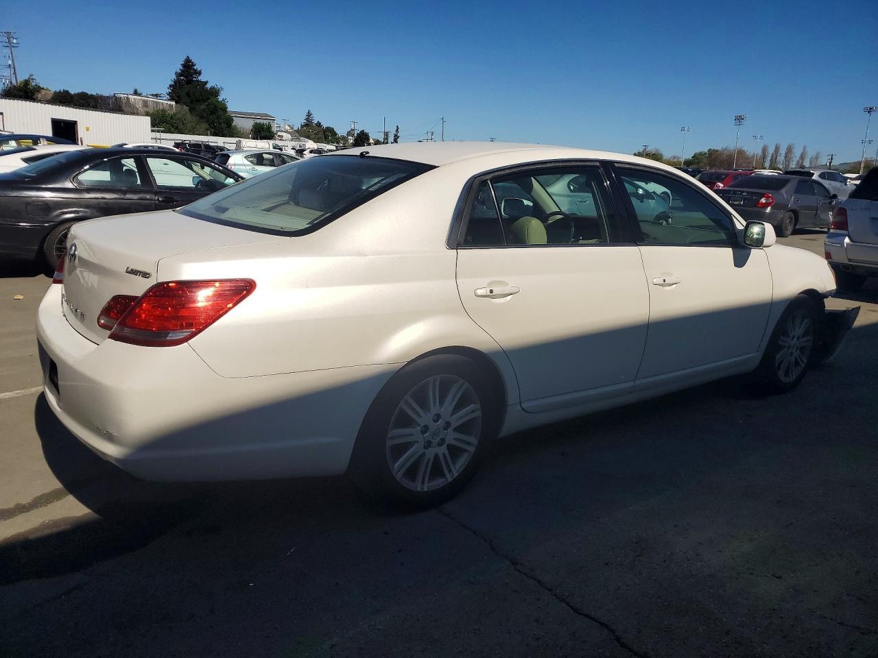 2007 Toyota Avalon Limited - Фото 3