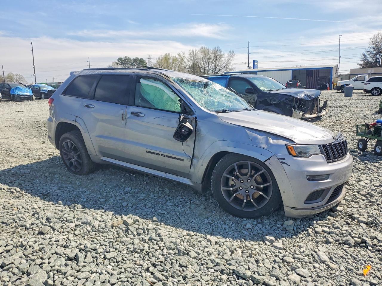 2021 Jeep Grand Cherokee Overland - Фото 4