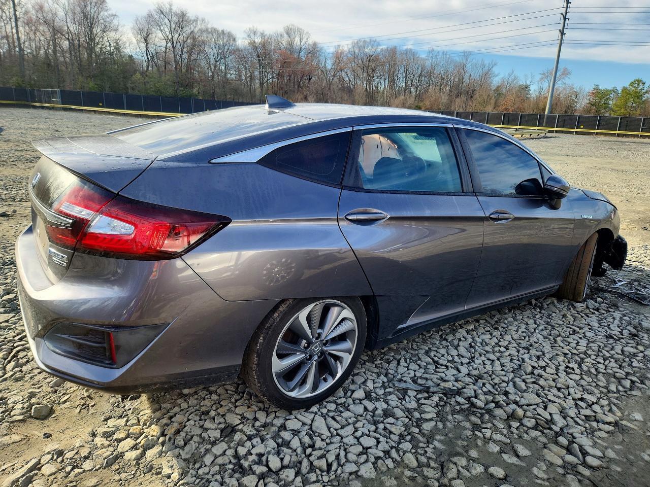 2018 Honda Clarity Touring - Фото 3