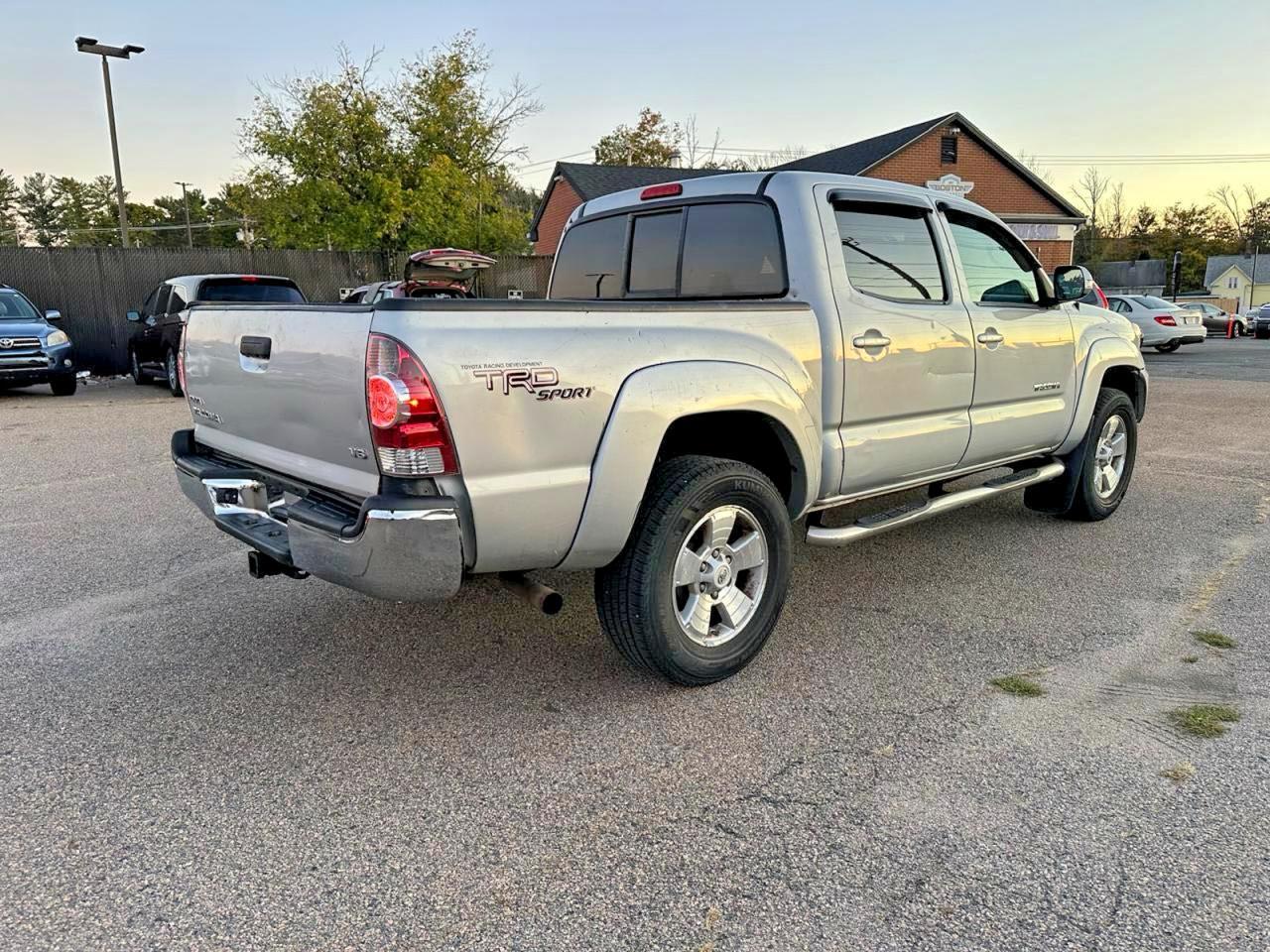 2013 Toyota Tacoma V6 - Фото 4