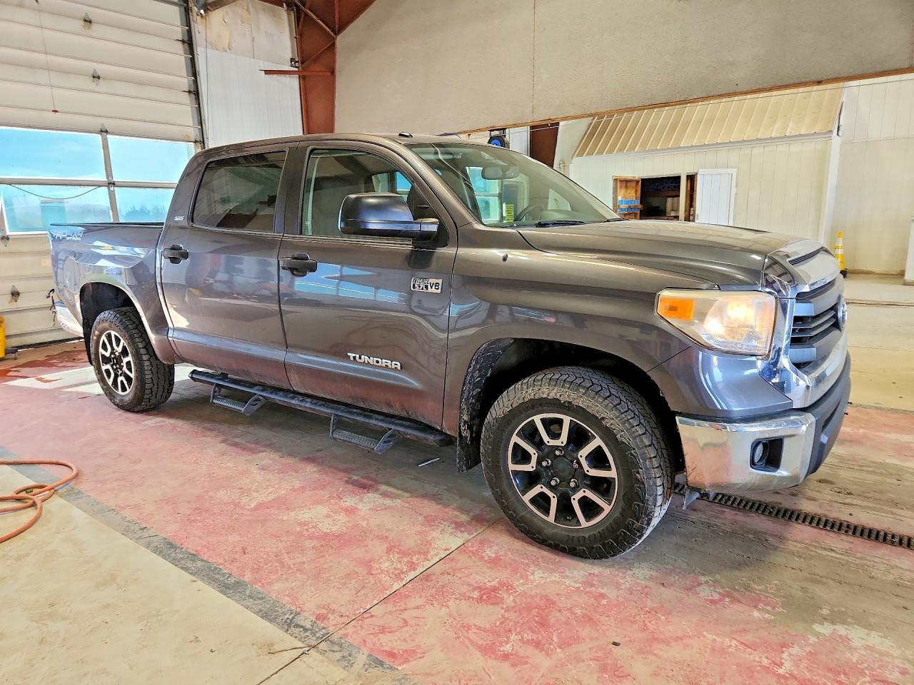 2015 Toyota Tundra Sr5 - Image 4