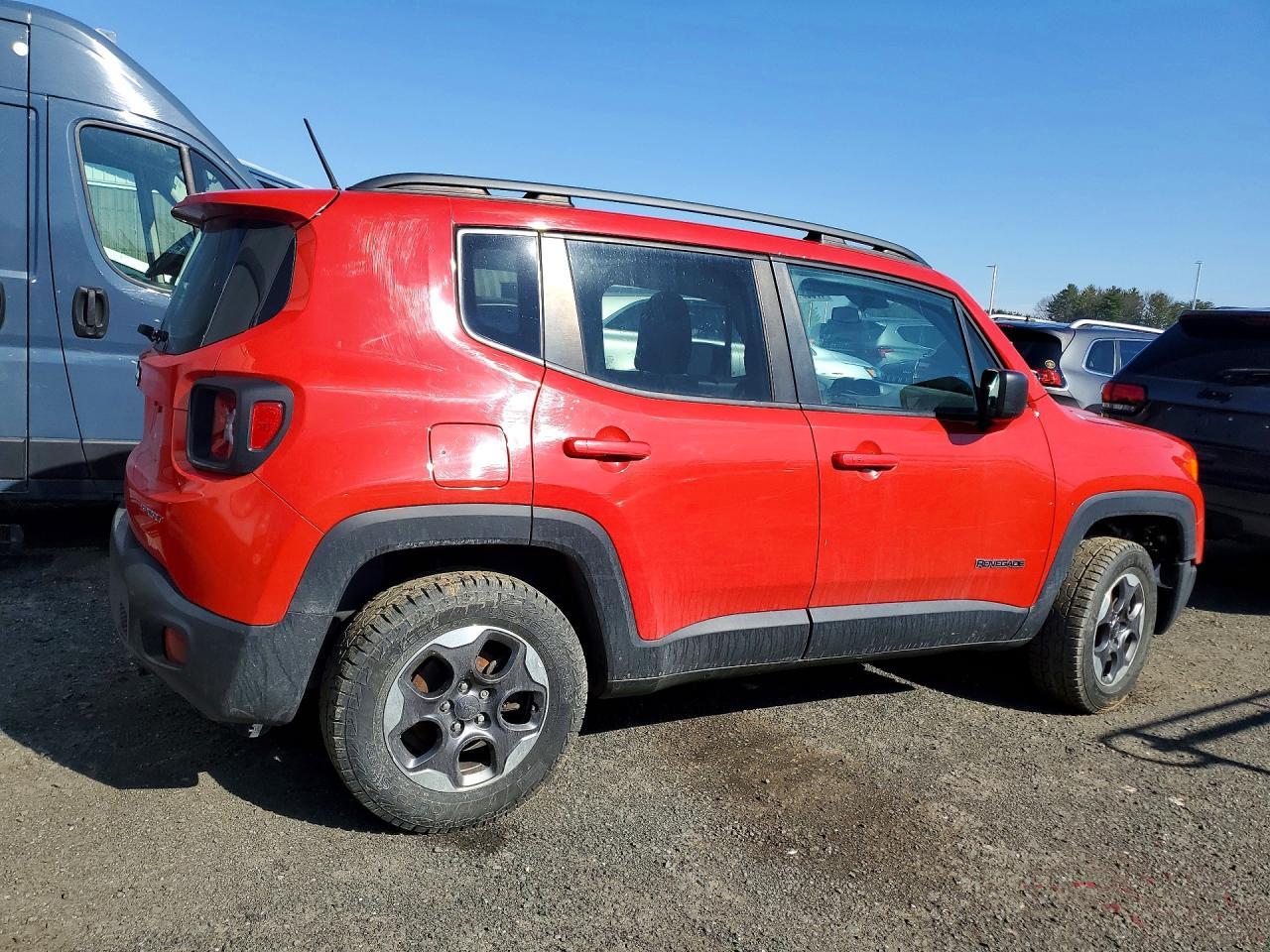 2016 Jeep Renegade Sport - Фото 3
