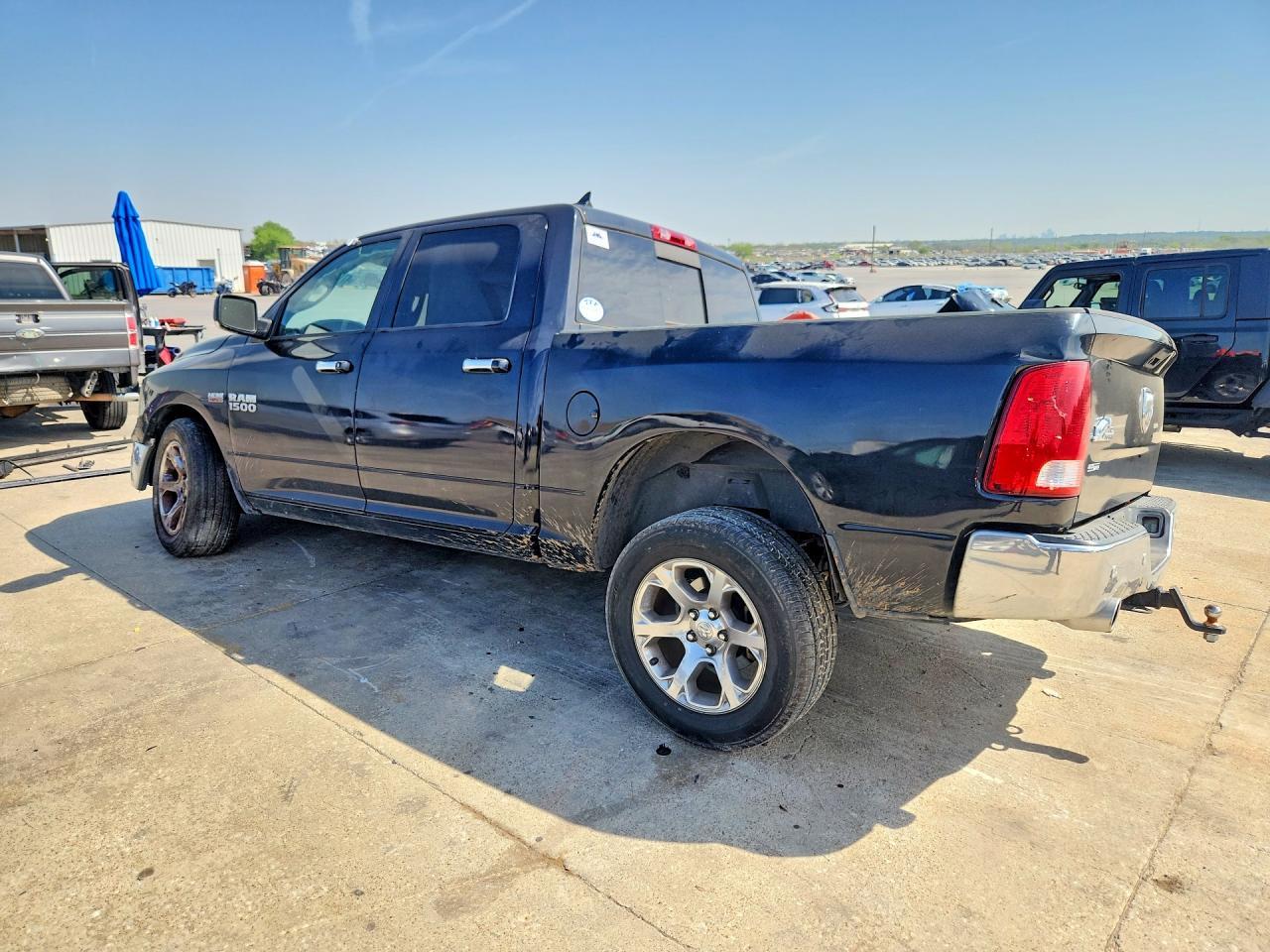 2018 Ram 1500 Slt - Image 2