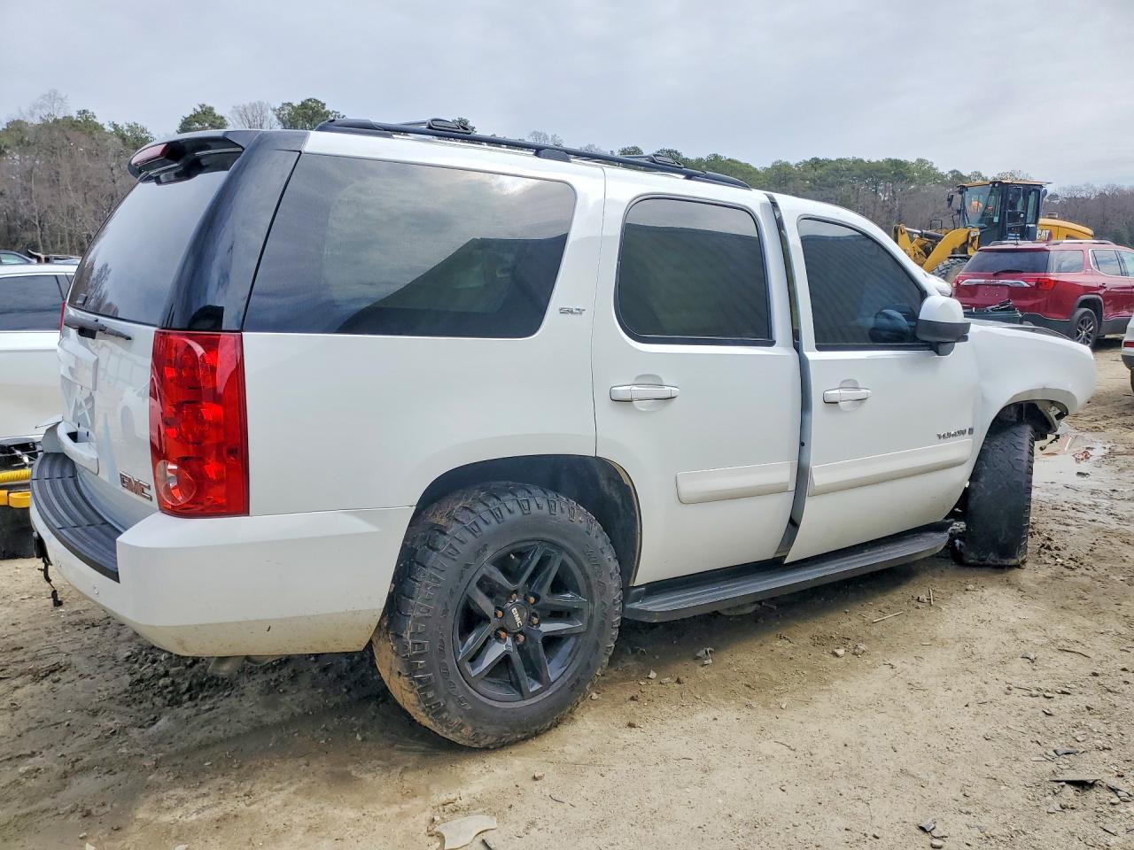 2007 GMC Yukon - Фото 3