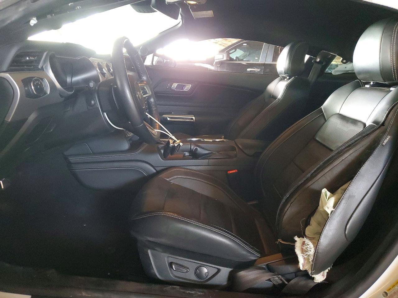 2022 Ford Mustang Gt - Фото 7