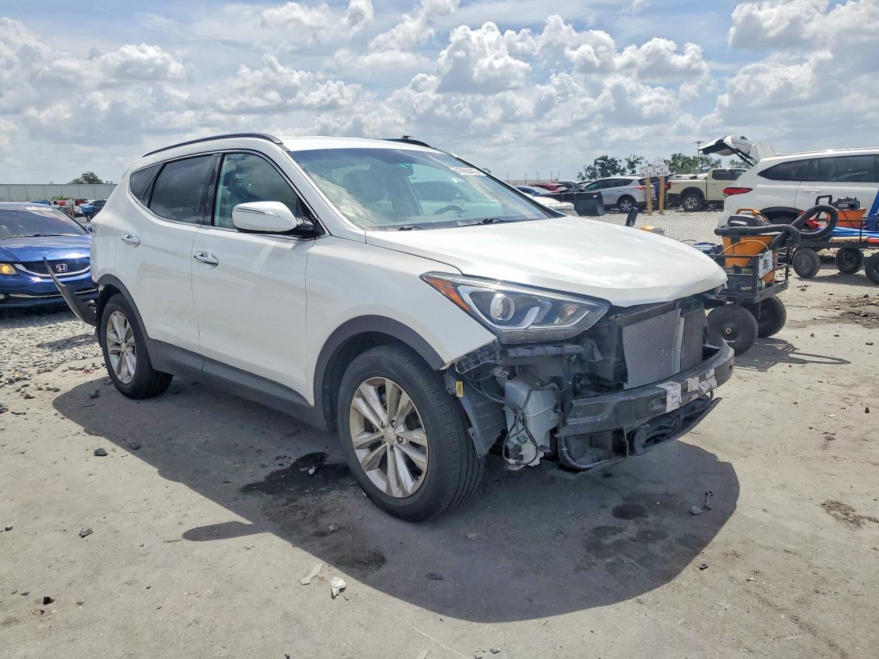 2017 Hyundai Santa Fe Sport 2.0T - Фото 4
