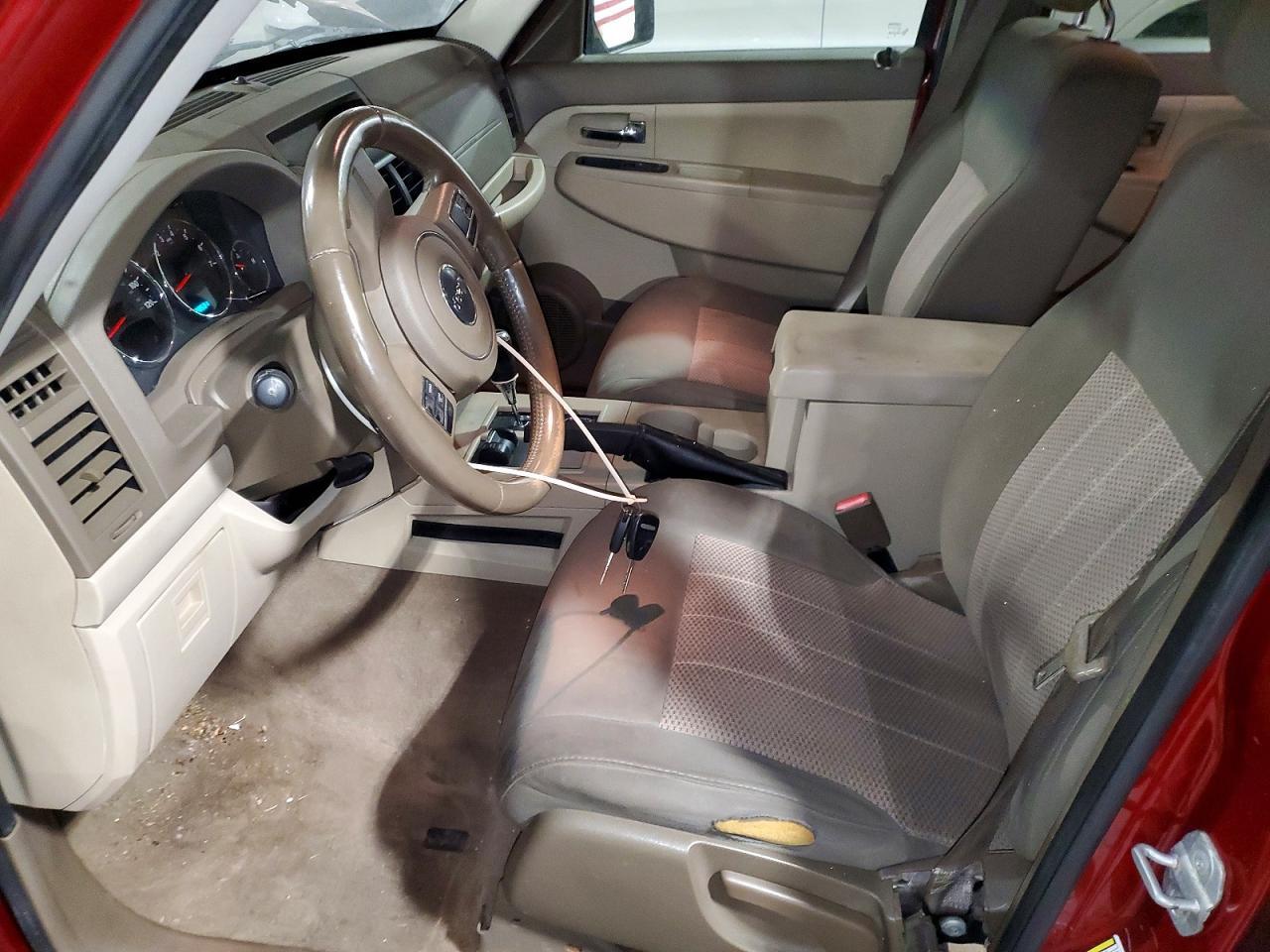 2011 Jeep Liberty Sport - Фото 7