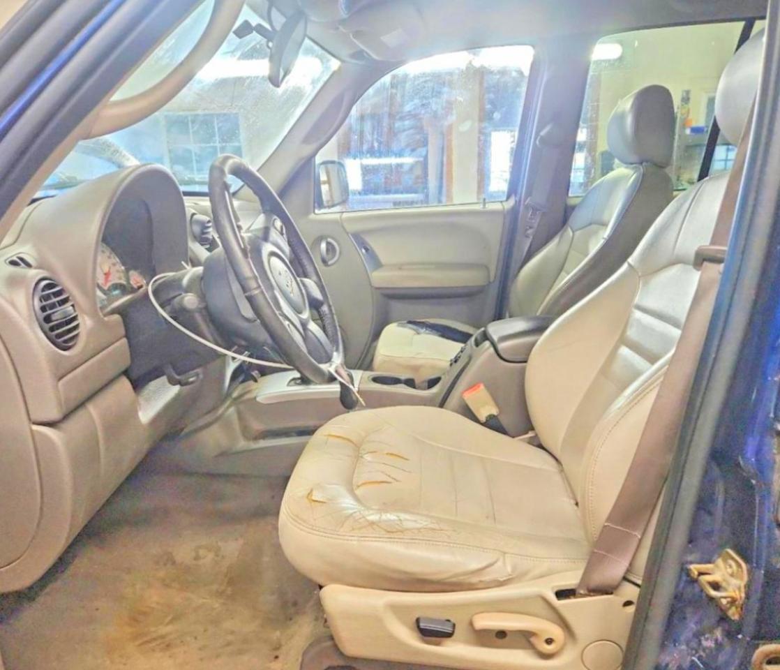 2003 Jeep Liberty Limited - Image 7