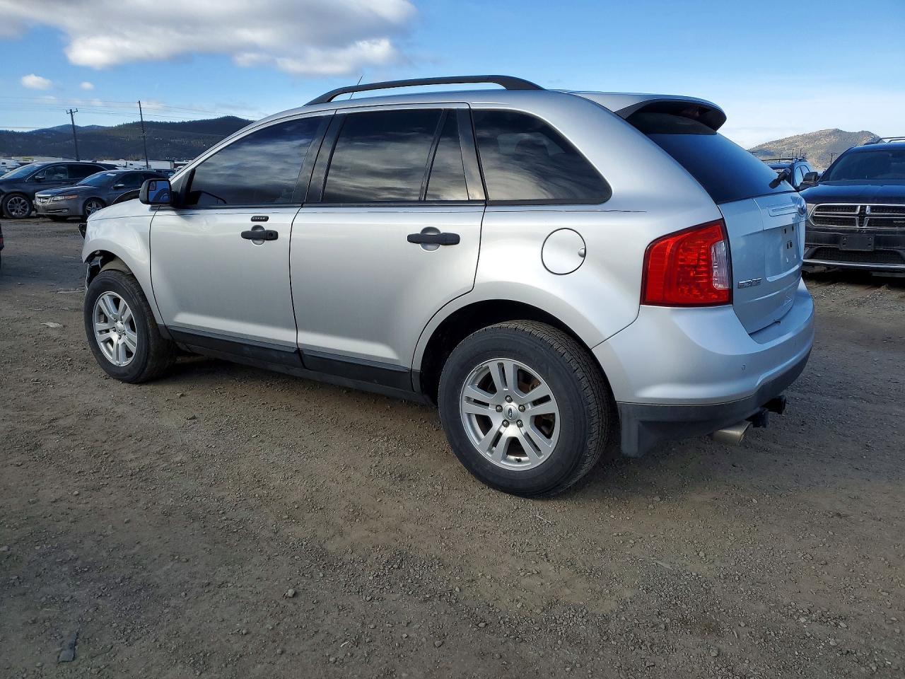 2012 Ford Edge Se - Image 2